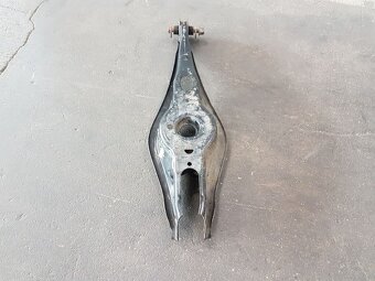 Zadní spod. rameno 5Q0505311D Škoda Octavia III,... - 12