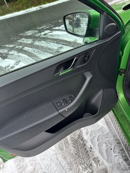 Škoda Rapid 1.2 tsi-63kw-PĚKNY STAV-MALO KM - 12