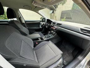 Škoda Superb Kombi - 12