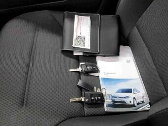 Volkswagen E-golf 100kw model 2021,baterie 36kwh,220km - 12
