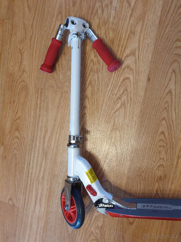 Koloběžka dívčí Scooter Elegant 6 lehká TOP stav - 12