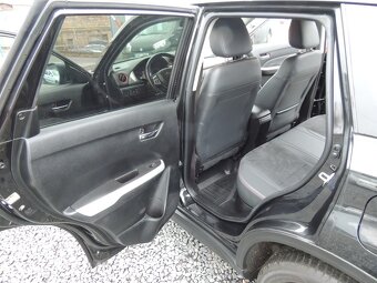 Suzuki Vitara 1.4iT,103kw,Elegance,2017,ČR,1.majitel - 12