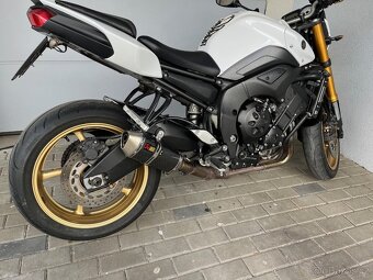 Yamaha FZ8N - 12