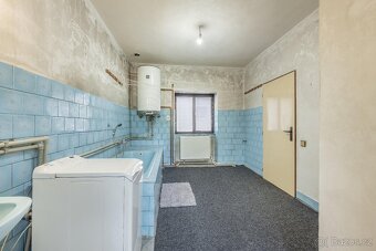 Prodej domu 258 m² s pozemkem 337 m², Smečno - 12