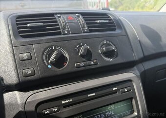Škoda Roomster 1,2 TSI 63kW KLIMA,SERVISKA benzín manuál - 12