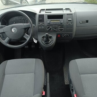 VW T5 MULTIVAN 1.9.TDI 75KW 7.MÍST 2.MAJITEL V DE, DOVOZ - 12