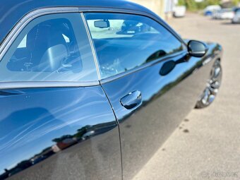 2013 Dodge Challenger SRT8 | MANUÁL | 74.000km | 392 HEMI - 12