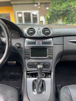 MERCEDES-BENZ CLK 270 CDI • 125 kW • Automat • 2006 - 12
