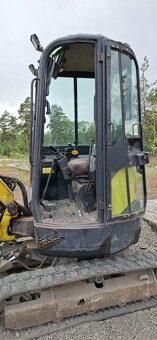 Yanmar Vio 25-4 - 12