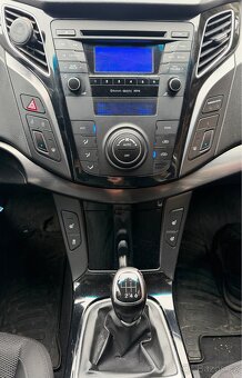 Hyundai I40 combi 1.7crdi 100kw rok 12/2014 - 12