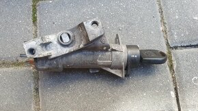 díly VW Golf 4 - 12