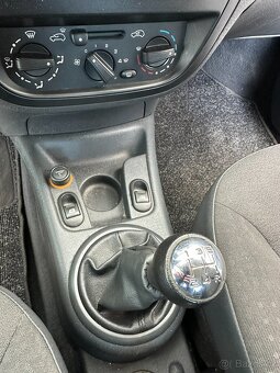 Citroen C2 1.1 44kw r.v.2006 - 12