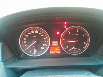 Bmw e61 - 12