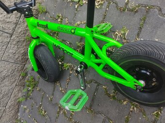 MINI BMX WILDCAT - 12