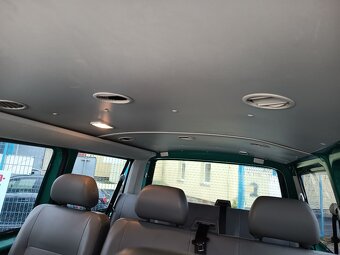 VOLKSWAGEN Transporter 2,5D 9-Míst  96KW - 12