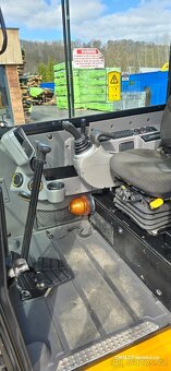 Minibagr JCB 57C-1, r.v. 2020, 1573 mth, svahovka, TOP - 12