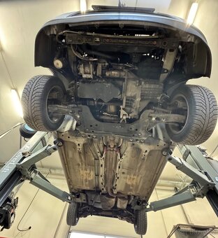 Ford Focus 1.8 tdci 85kw - 12