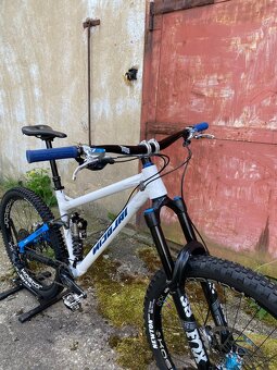 Prodám enduro kolo Nicolai Saturn 16 - velikost M - 12