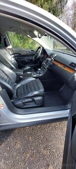 Volkswagen Passat 2.0TDi 125kW Highline - 12