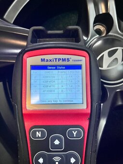 5x114,3 R16 Originál disky Hyundai iX35 + senzor - TOP - 12