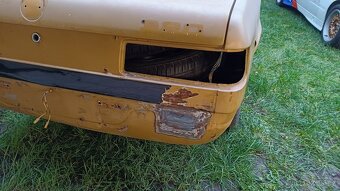 BMW e21 karoserie na kolech - 12