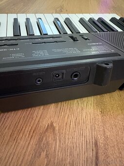 Piano Casio CTK-2300 - 12