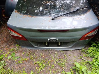 Ford Mondeo mk4 (díly ) - 12