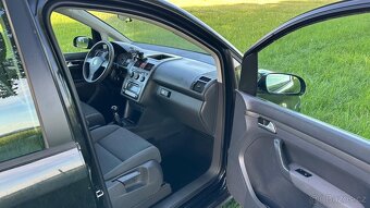 Volkswagen Touran 1.9 TDi 66kW - 12