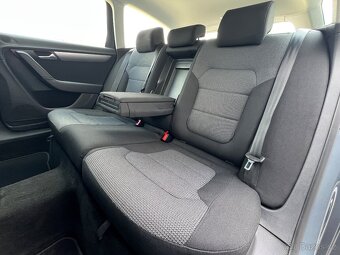 VW Passat B7 2.0TDI 103KW Manuál,Navi,TAŽNÉ,Alu R16,Nová STK - 12