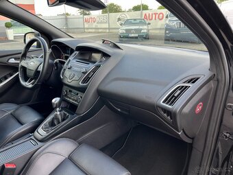 Ford Focus ST 2,0 184KW,Kůže,KeyFree,Recaro,Xenon,Winterpake - 12