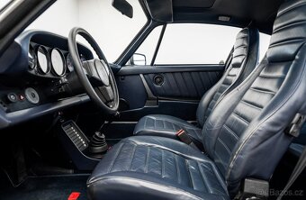 Porsche 911 SC Coupé z roku 1981 - 12