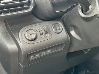 Opel Combo-e Elegance plus, dlhý, 7 miestny - 12
