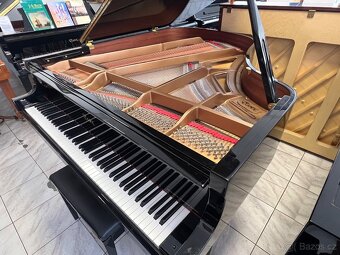 Klavír ESSEX mod EGP 173 Steinway & Sons se zárukou 5 let. - 12