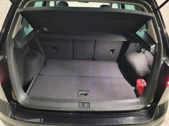 VW Golf 7 SportsVan 1.6 TDI, 81kW, DIGI KLIMA,WEBASTO, TAŽNÉ - 12