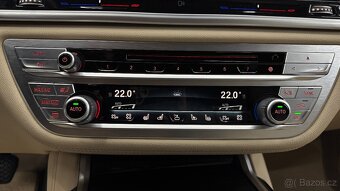 BMW 740d xDrive,G11,M paket,ČR,TOP STAV,aktivní výfuk ON/OFF - 12