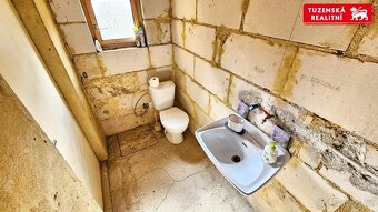 Celozděná chata 2+kk, 61m2, se zahradou, Jevíčko. - 12