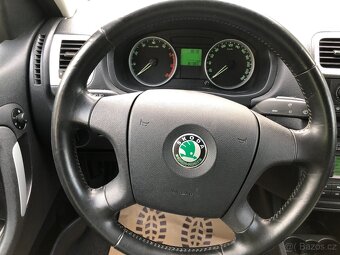 Škoda Roomster 1,4 16V - 12