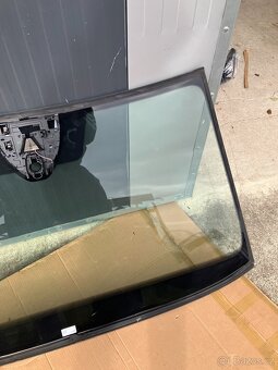 predni celni sklo skoda kamiq 658845011 Kamera - 12