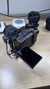 Sony a6700 +sigma +viltrox +feelworld - 12