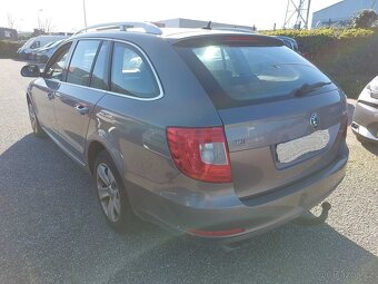 Škoda Superb II combi 2.0 Tdi 103 KW 6/2010 JEN 155 TIS KM - 12