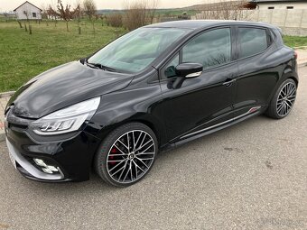 Clio RS Trophy MK4 - 12