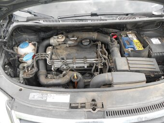 VW Touran 1.9 TDi - 12