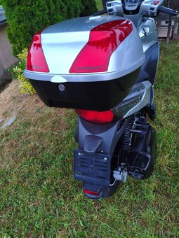 Kymco People 300GTi - 12