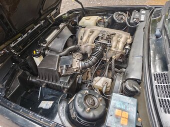Bmw E30 326i coupe - 12