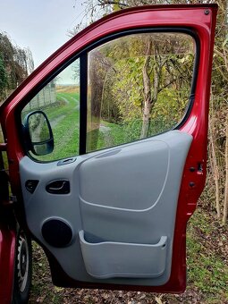 Opel Vivaro 2,5 CDTI, 107 KW. - 12