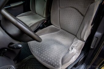 Peugeot 807 2.0 HDI SR - 12