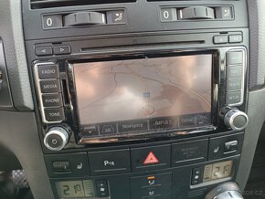 Prodám VW Touareg 3.0 TDi, 176 KW, 2010 - MANUÁL - 12