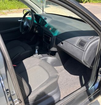 Škoda Fabia 1.4 16v - 12