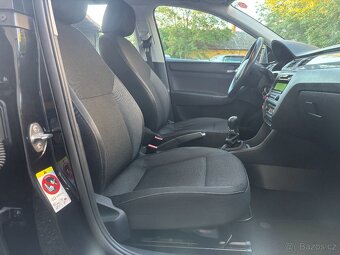 ŠKODA RAPID 1.2TSI,63KW,ELEGANCE,TAŽNÉ Z.ALU 17,DIGI KLIMA - 12
