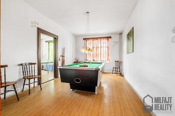 Prodej obrovské chalupy, bývalá podniková rekreačka - Desná  - 12